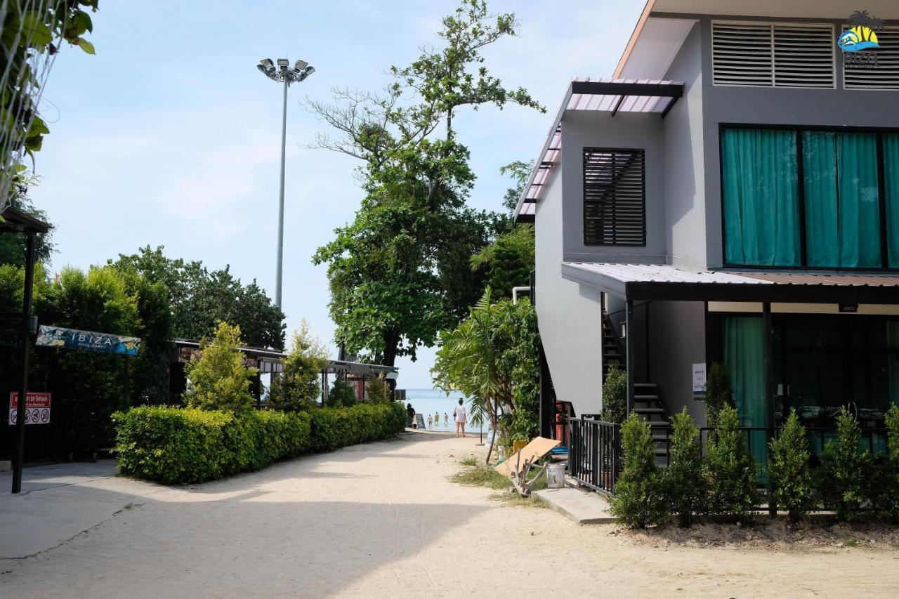 Ibiza Phi Phi Hotel Exterior photo